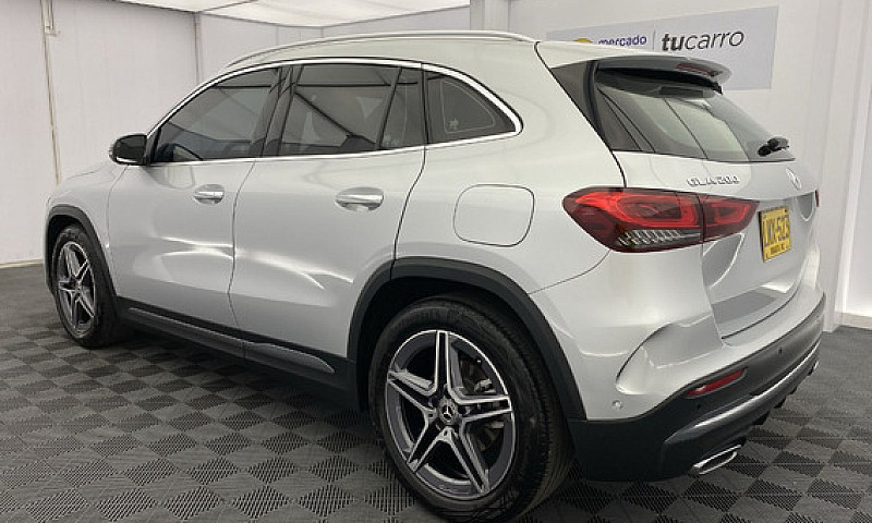 Mercedes-Benz Clase ...