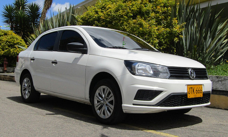 Volkswagen Voyage 1....