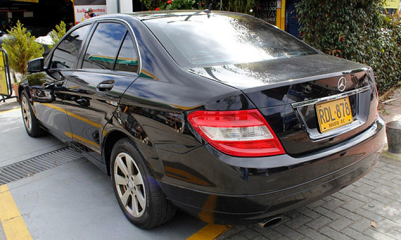 Mercedes-Benz Clase ...
