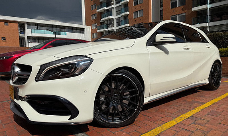 Mercedes-Benz Amg 2....