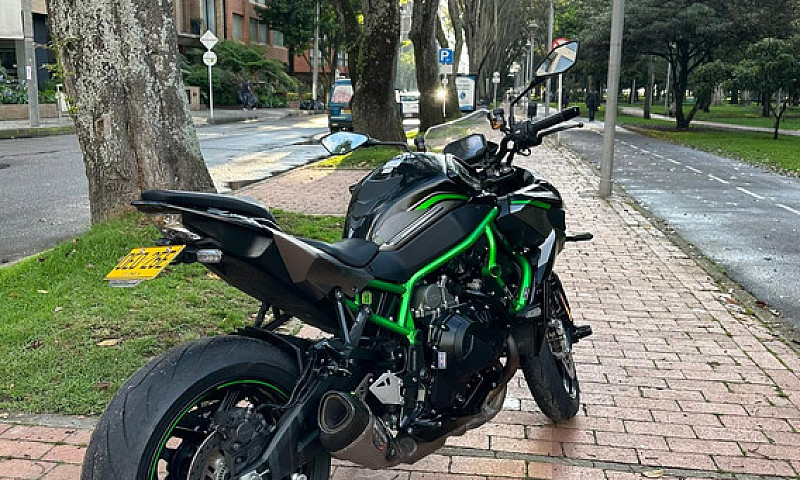 Kawasaki Zh2...