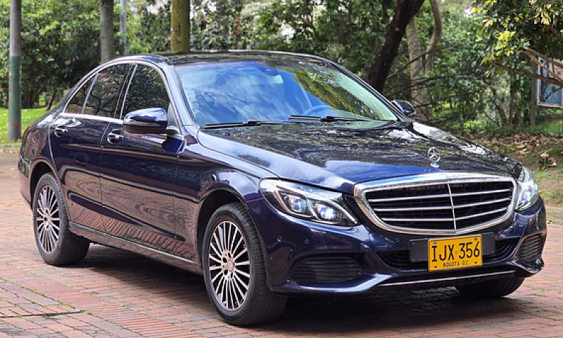Mercedes-Benz Clase ...