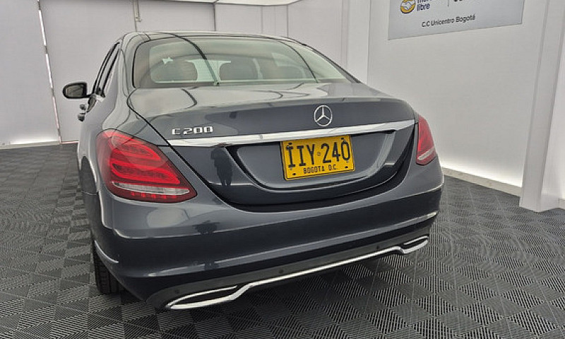 Mercdes Benz C200 2....