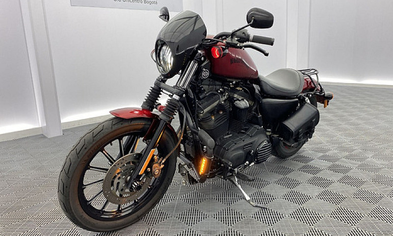 Harley Davidson Xl 8...