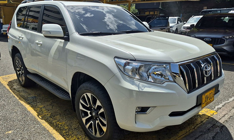 Toyota Prado 2.8 Tx-...