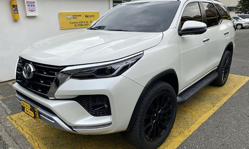Toyota Fortuner 2.7 ...