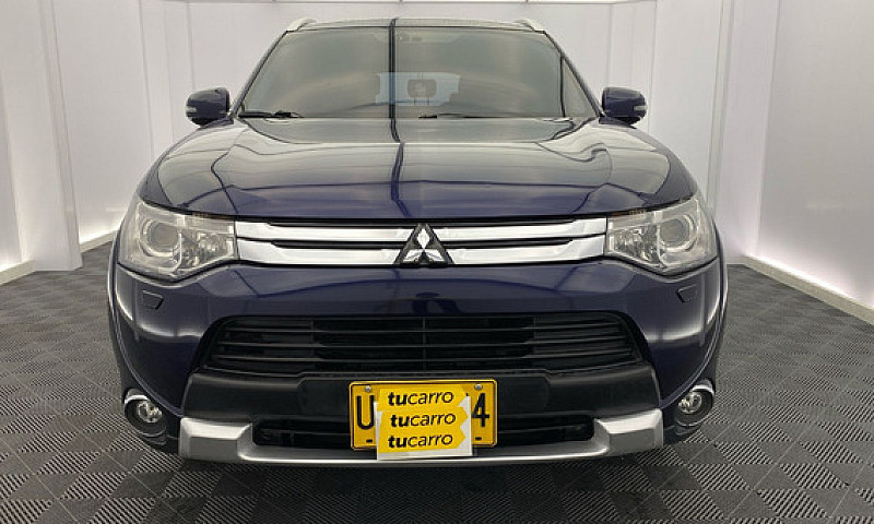 Mitsubishi Outlander...