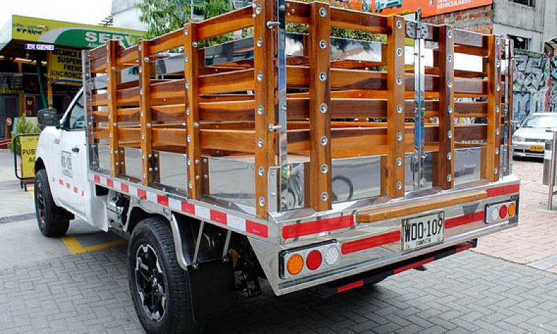 Nissan Frontier D22 ...