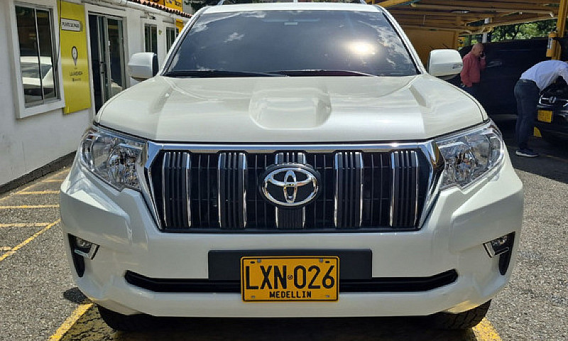 Toyota Prado 2.8 Tx-...