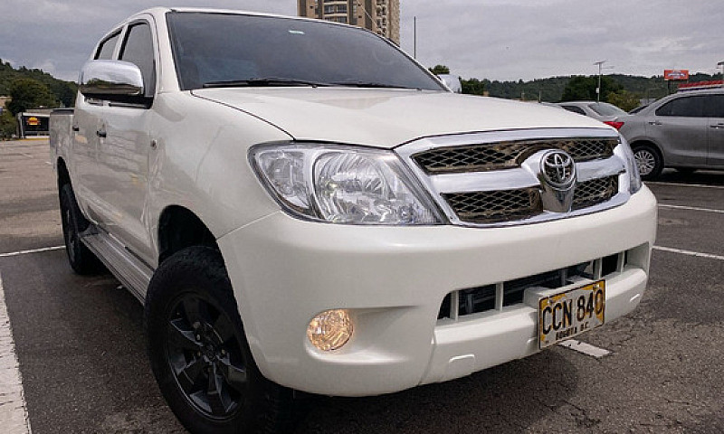 Toyota Hilux 2.5 Imv...