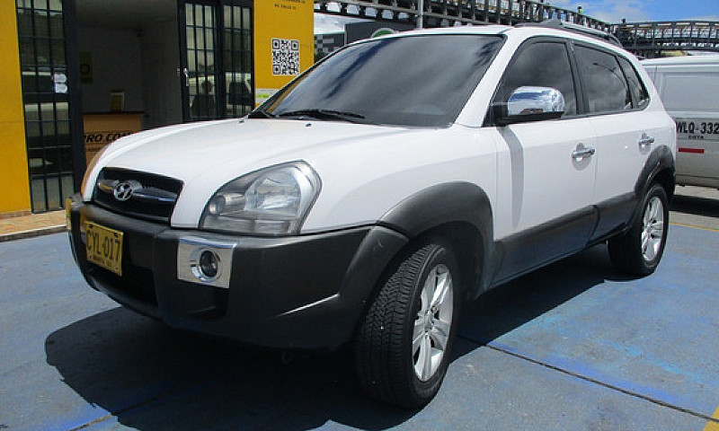 Hyundai Tucson Gl 4X...