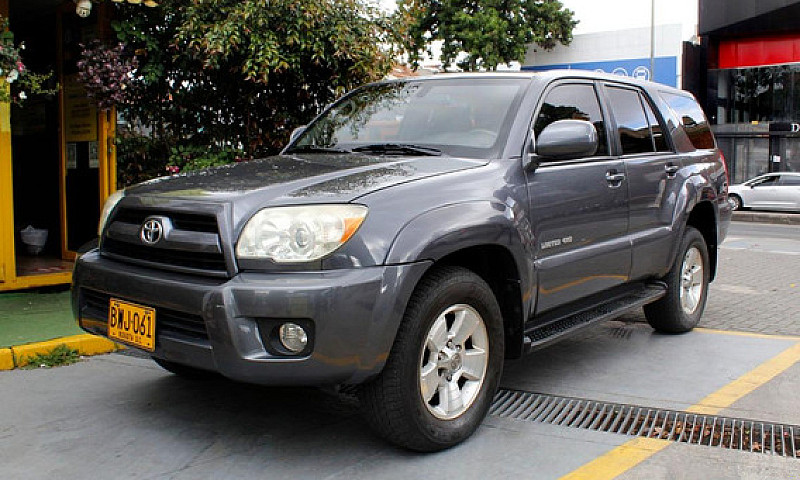 Toyota 4Runner 4.0 L...