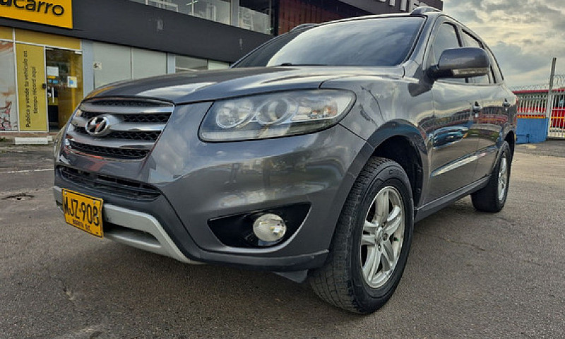 Hyundai Santa Fe 2.4...