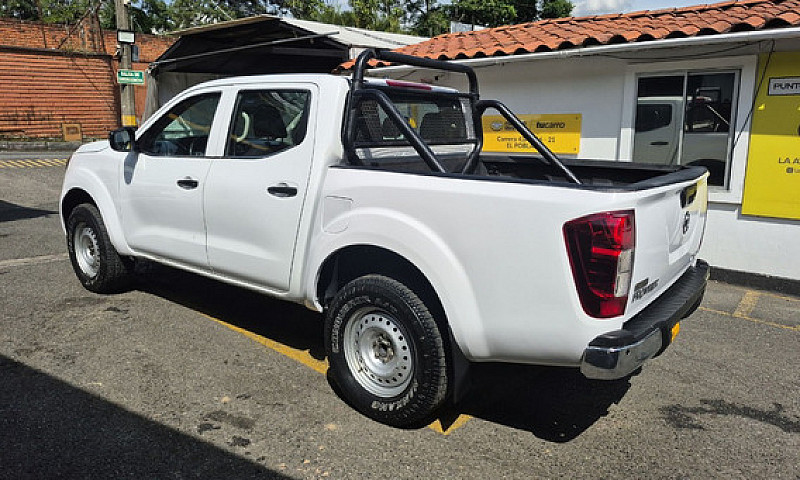 Nissan Np300 Frontie...
