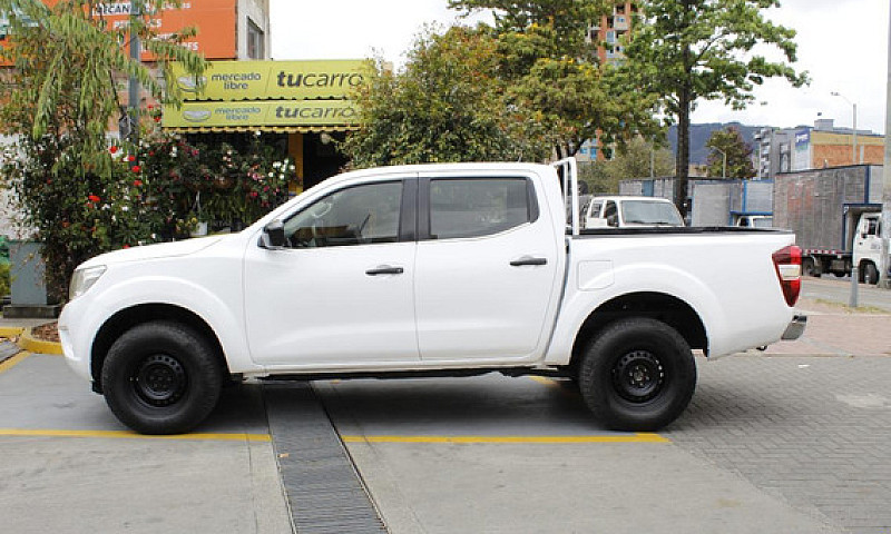 Nissan Frontier 2.5 ...