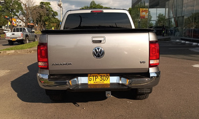 Volkswagen Amarok 3....