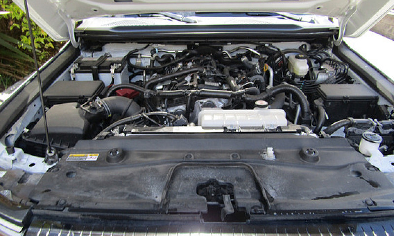 Toyota Prado 2.4 Txl...