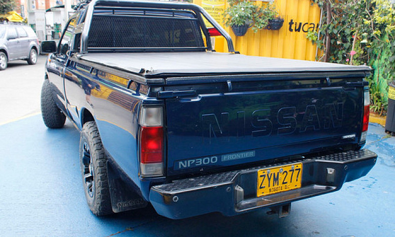 Nissan Np300 Frontie...