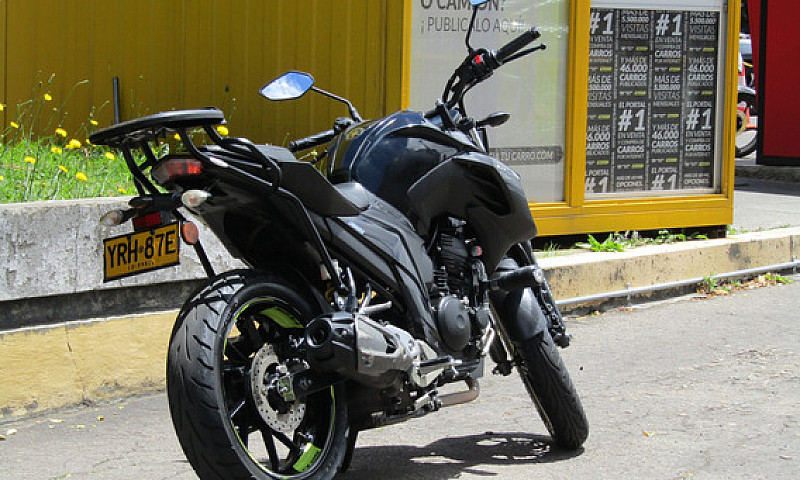 Yamaha Fz25 250Cc Mt...