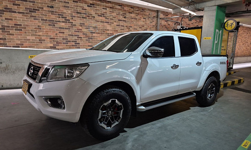 Nissan Np300 Frontie...