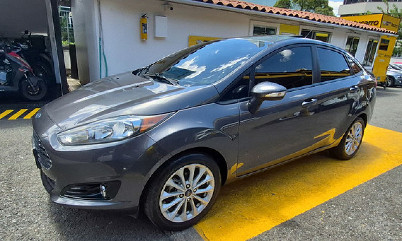 Ford Fiesta 1.6 Spor...