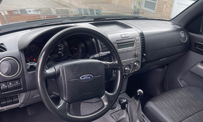 Ford Ranger 2.600 Cc...