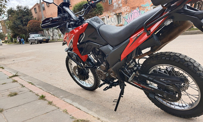 Moto En Perfecto Est...