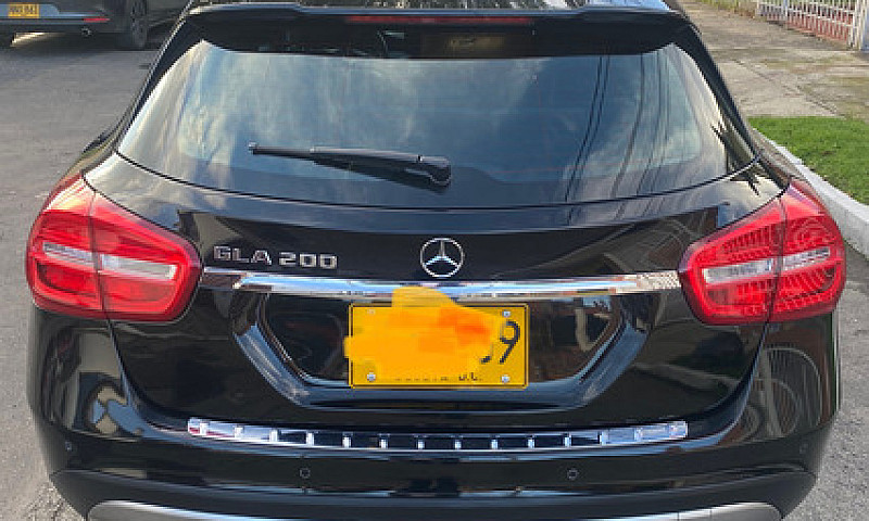 Mercedes-Benz Clase ...