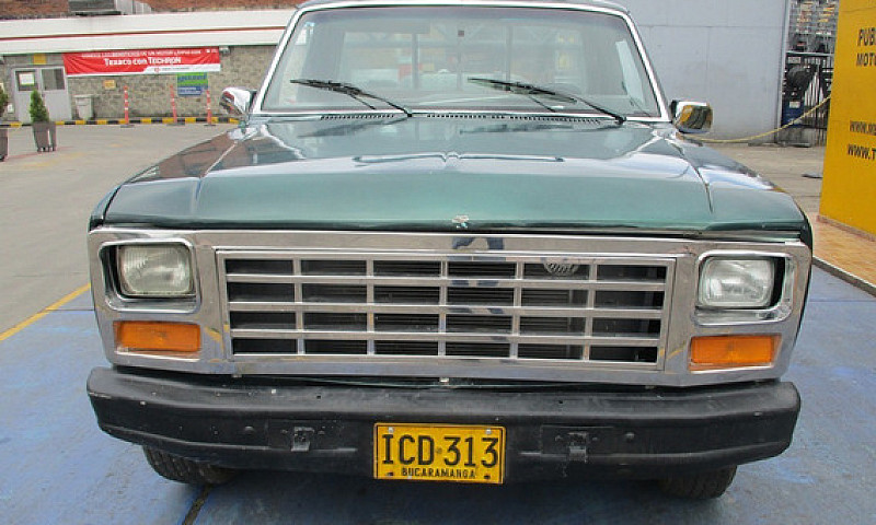 Ford F-150 5.0 Xlt...