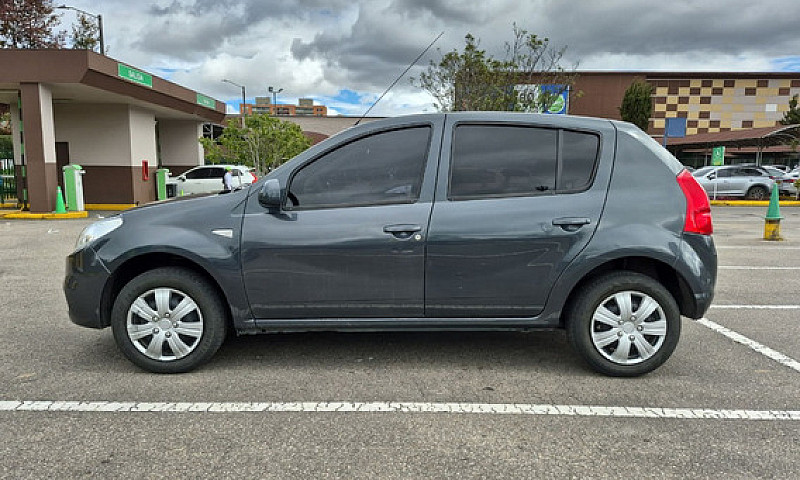 Renault Sandero 1.6 ...