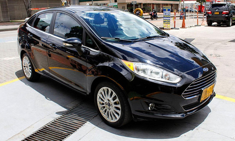 Ford Fiesta 1.6 Tita...