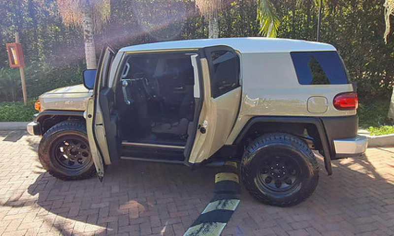 Toyota Fj Cruiser Fj...