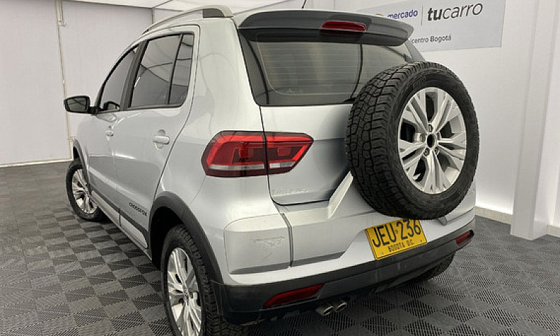 Volkswagen Crossfox ...