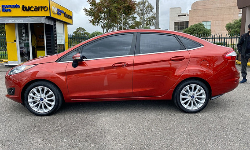 Ford Fiesta 1.6 Tita...
