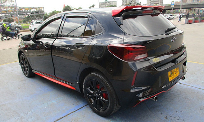 Chevrolet Onix Rs Tu...