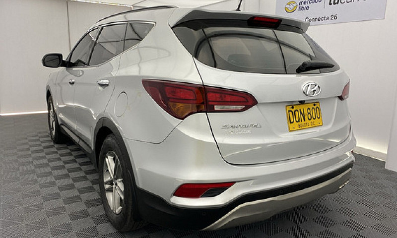 Hyundai Santa Fe 2.4...