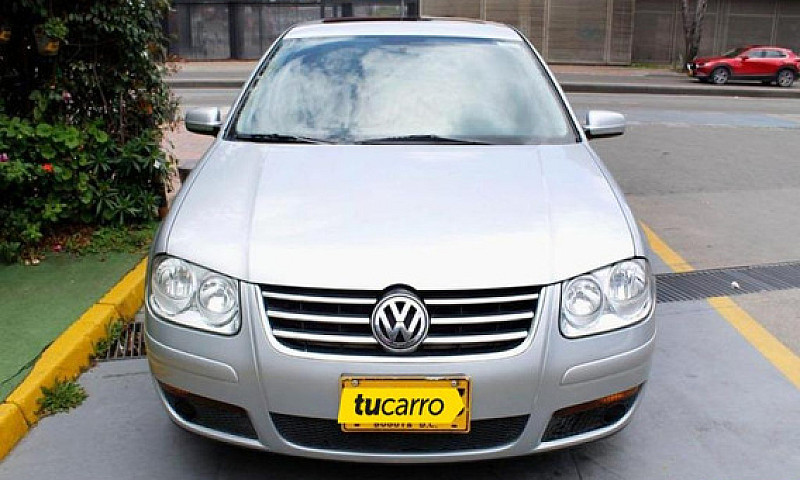 Volkswagen Jetta 2.0...