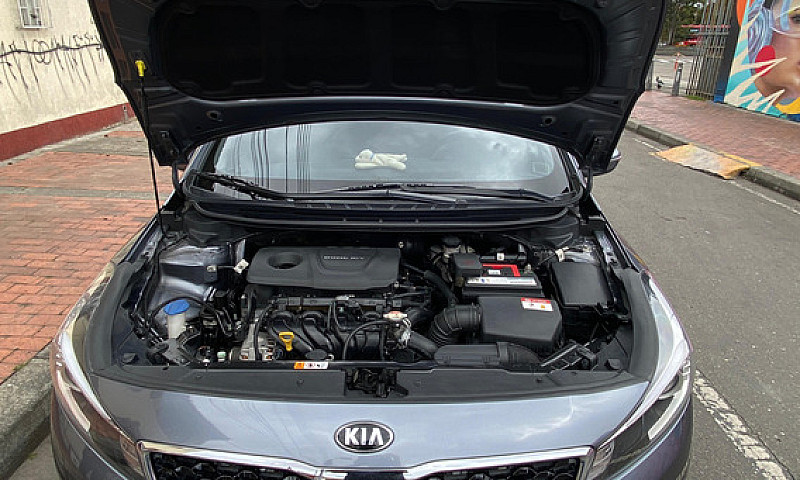 Kia Cerato Pro Sx 1....