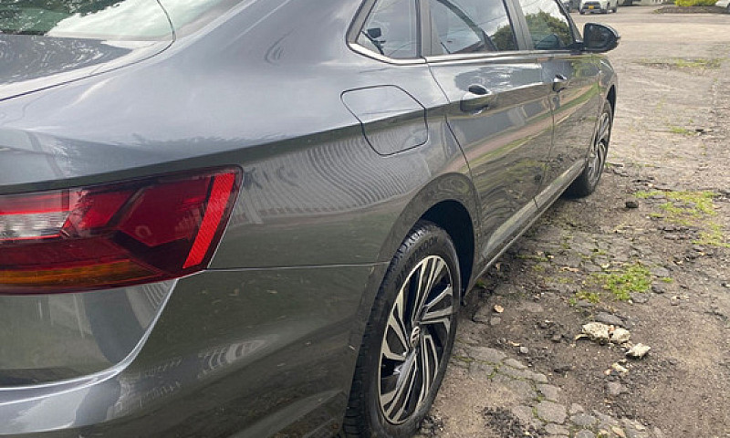 Volkswagen Jetta ...