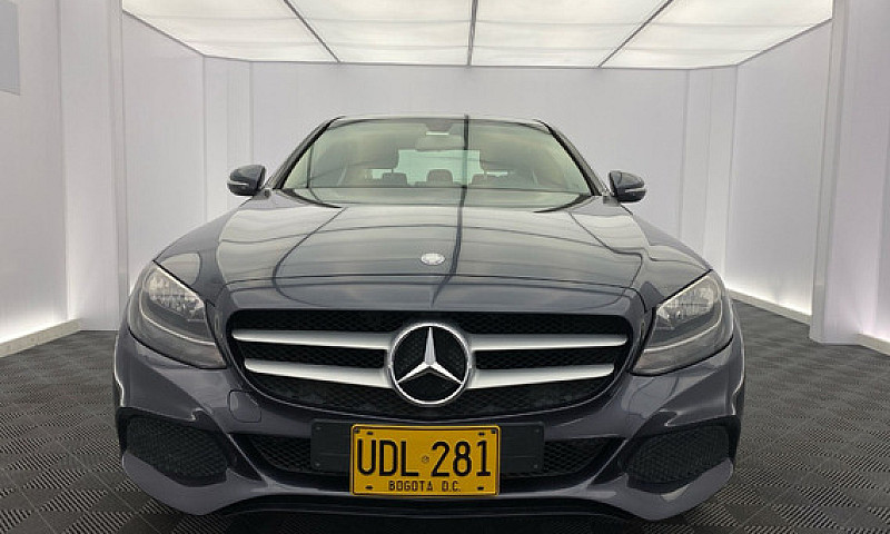 Mercedes-Benz Clase ...