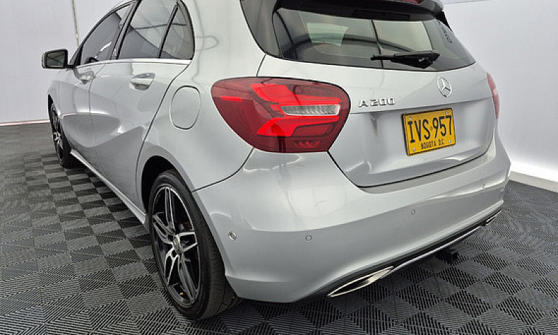 Mercedes-Benz Clase ...