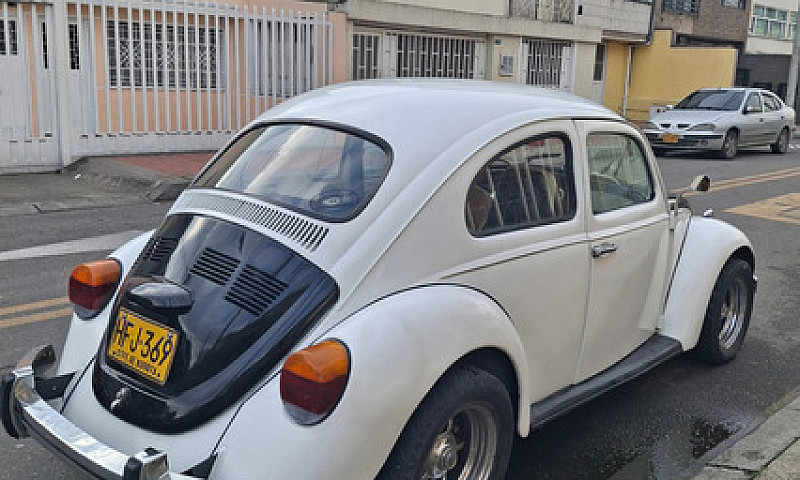 Volkswagen Escarabaj...