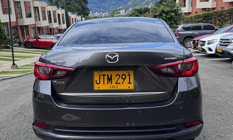 Mazda 2 Sedan 1.5 To...