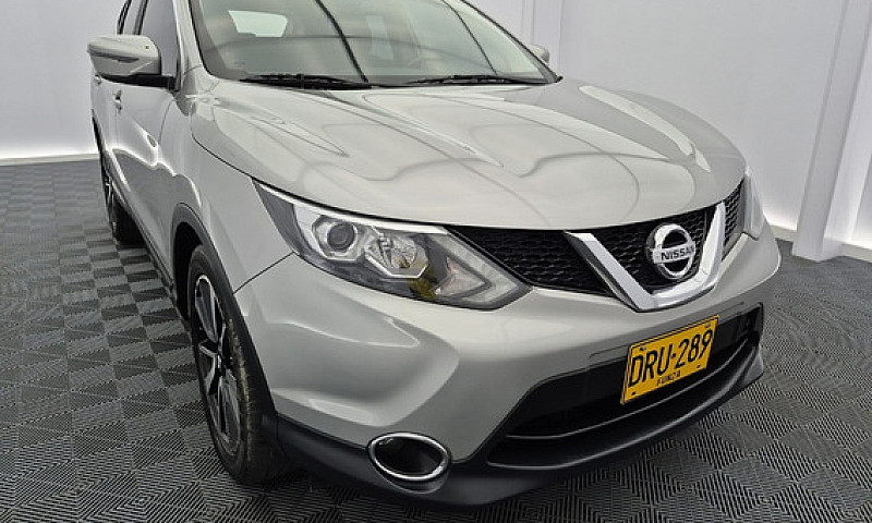 Nissan Qashqai 2.0 E...