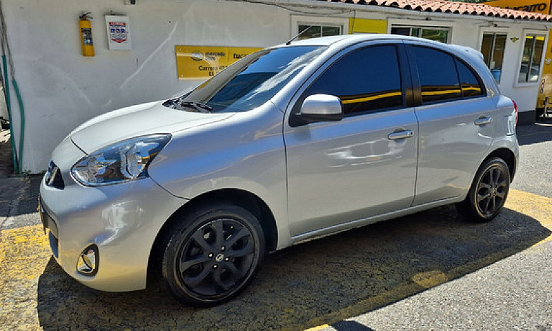Nissan March 1.6 Adv...