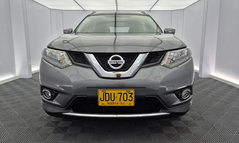 Nissan X-Trail 2.5 E...