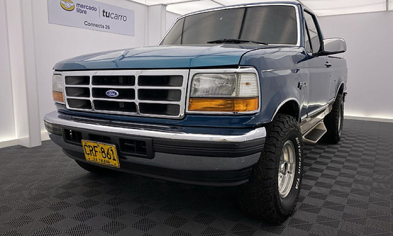 Ford F-150 5.0 Xlt 4...