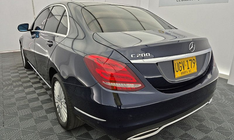 Mercedes-Benz Clase ...