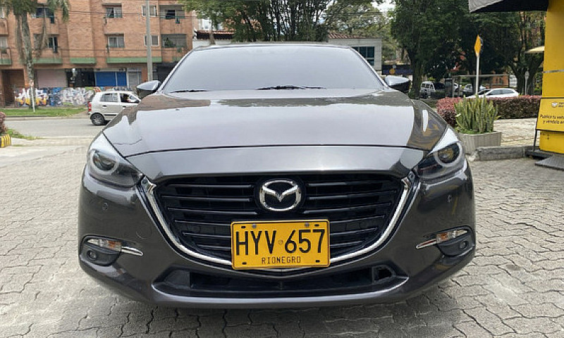 Mazda 3 2.0 Grand To...