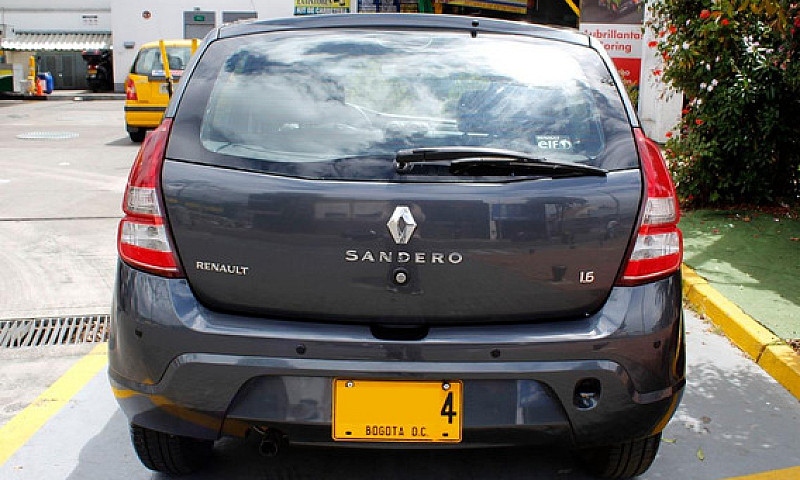 Renault Sandero 1.6 ...